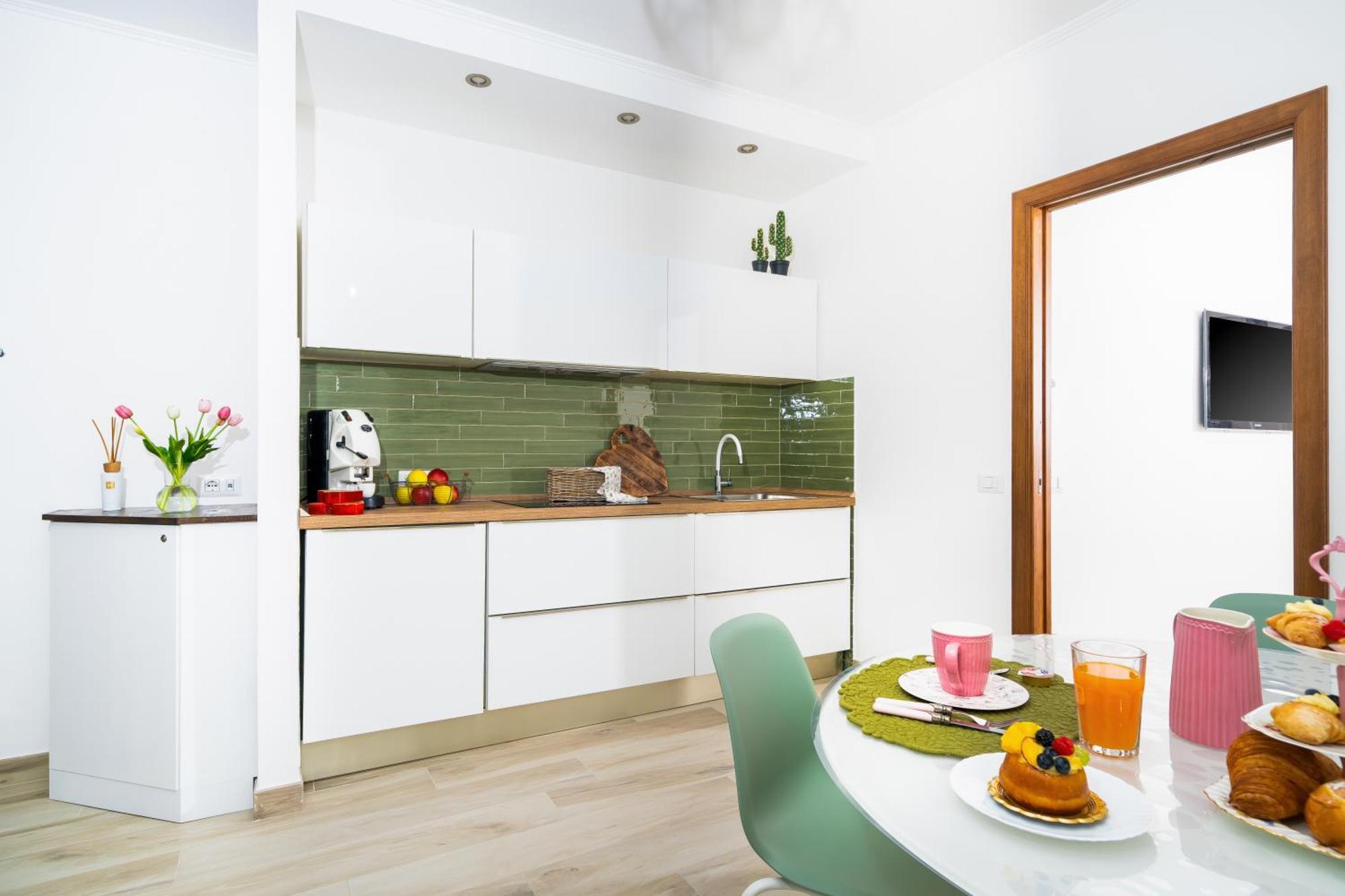 Civico 21 Holiday Home ヴィーコ・エクエンセ エクステリア 写真